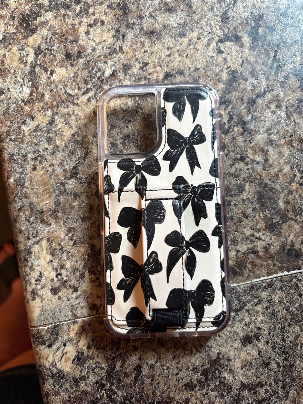 Black & White Bow-Print Wallet Phone Case with Card Slot IPhone 16